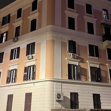 Alloggio Incantevole In Trastevere ローマ エクステリア 写真